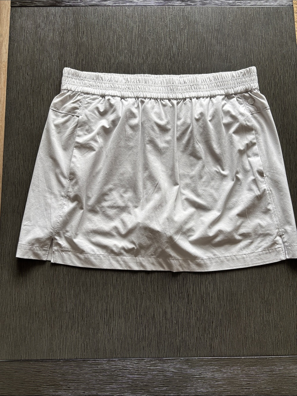 Tommy Bahama Aubrey Island Zone Skort Size Med Like New